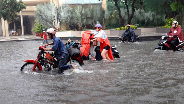 TP Hồ Chí Minh: Loay hoay… chống ngập - Ảnh 2