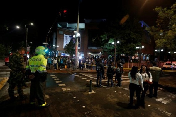 Đánh bom khu mua sắm ở thủ đô Colombia, 14 người thương vong - Ảnh 1