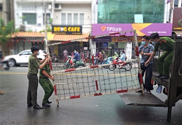 TP Hồ Chí Minh:  Phong tỏa quán cơm tấm ở quận 1 vì liên quan Covid-19 - Ảnh 1