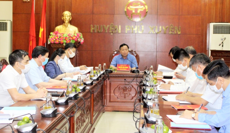 Phó Bí thư Thành ủy Nguyễn Văn Phong: Huyện Phú Xuyên cần tập trung cao độ cho ngày bầu cử - Ảnh 1