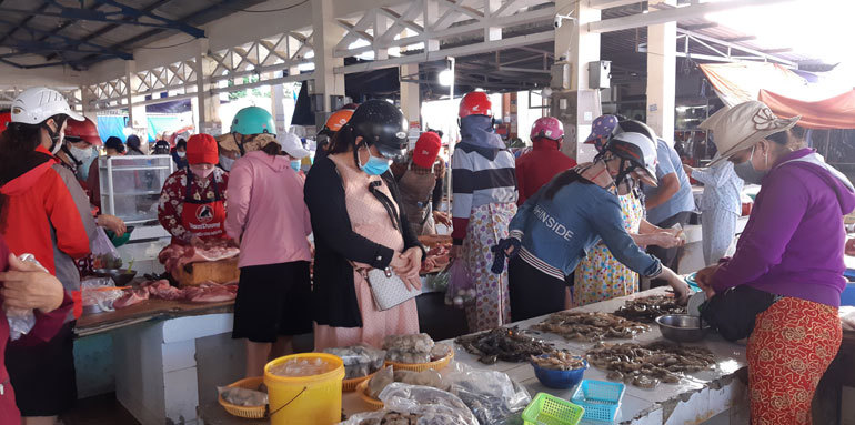 Phú Yên đảm bảo cung ứng hàng hóa, thực phẩm cho người dân - Ảnh 1