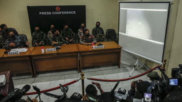 Tàu ngầm Indonesia KRI Nanggala 402 vỡ vụn, 53 thủy thủ đoàn thiệt mạng - Ảnh 1