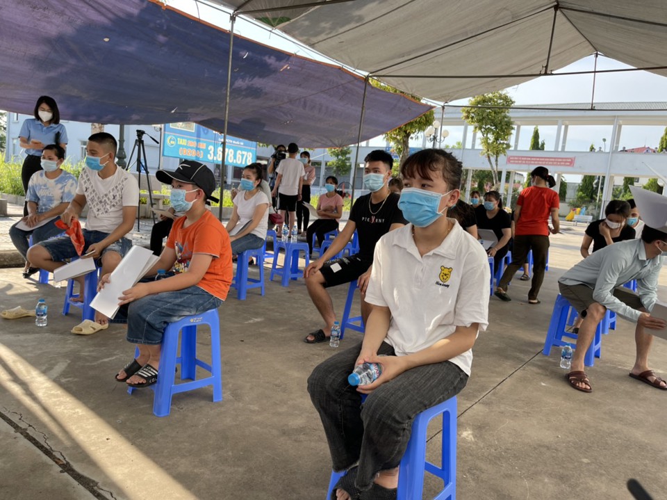 Bắc Giang: 39 bệnh nhân Covid-19 đầu tiên đã xuất viện - Ảnh 1