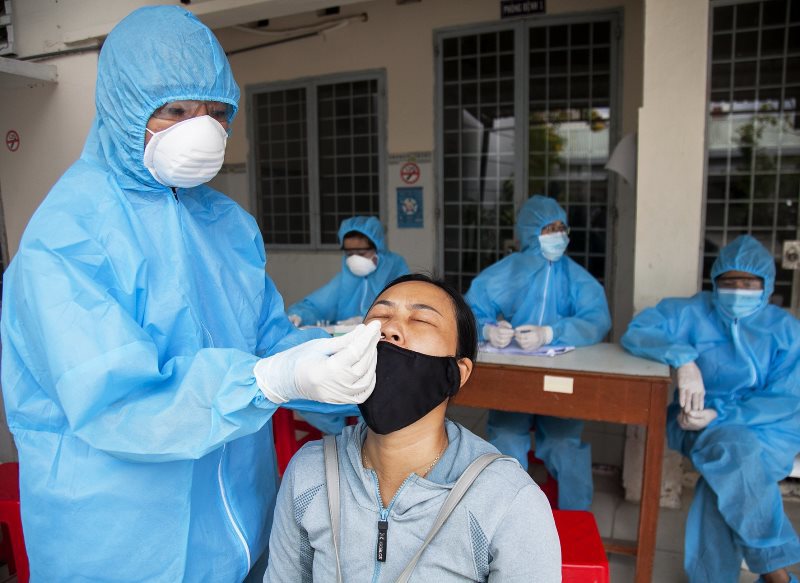 Bộ Y tế làm việc tại tỉnh Kiên Giang về hỗ trợ phòng chống dịch Covid-19 - Ảnh 1