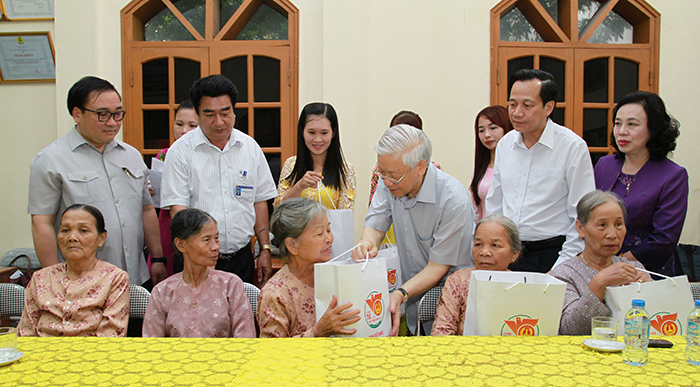 Tổng Bí thư: Bao nhiêu cũng chưa đủ với hy sinh, mất mát của người có công - Ảnh 2