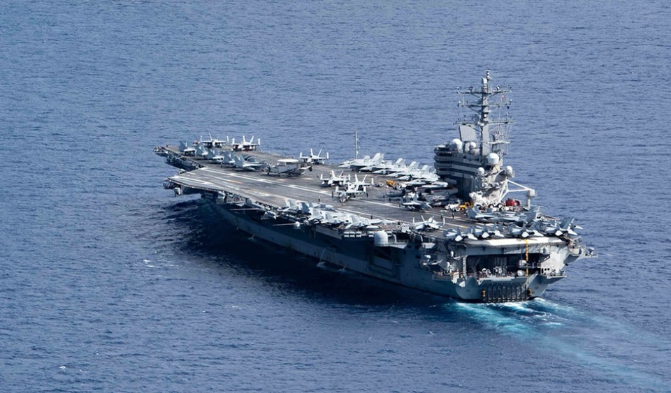 Mỹ điều nhóm tác chiến và tàu sân bay tới Biển Đông - Ảnh 1