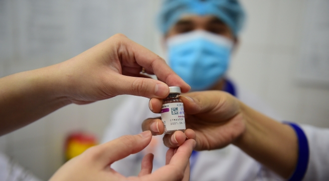 Bắc Từ Liêm: Hơn 5,7 tỷ đồng ủng hộ Quỹ vaccine phòng dịch Covid-19 - Ảnh 1