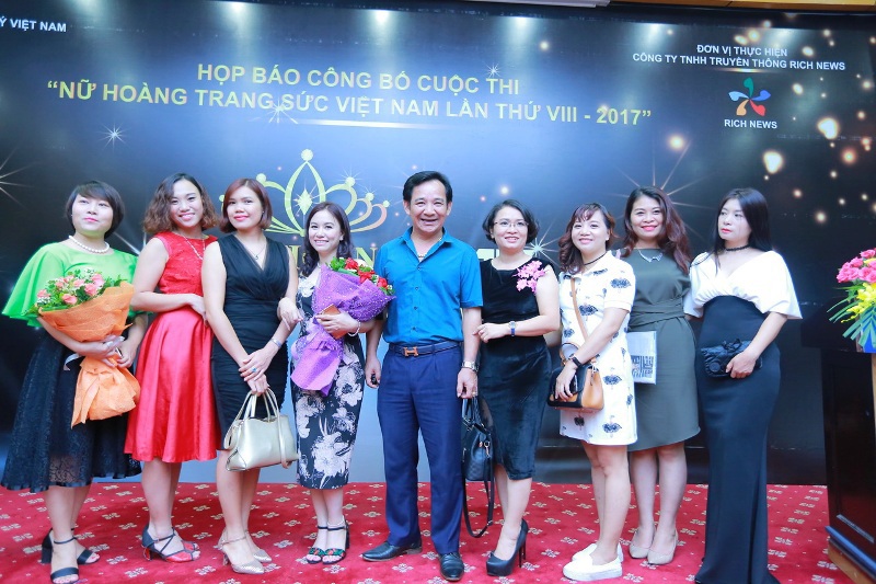 Thí sinh Nữ hoàng Trang sức Việt Nam 2017 được phép chỉnh sửa nhan sắc - Ảnh 6