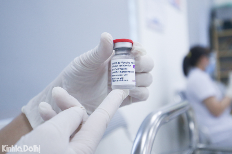 Quận Đống Đa: Lập "bệnh viện dã chiến" triển khai tiêm vaccine cho người dân - Ảnh 5