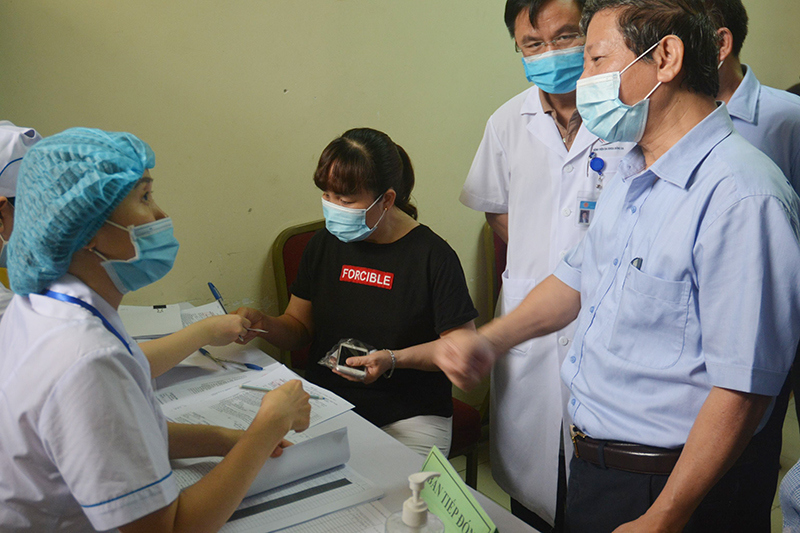 Hà Nội đã triển khai 19.164 mũi tiêm vaccine Covid-19 trong đợt 2 - Ảnh 2