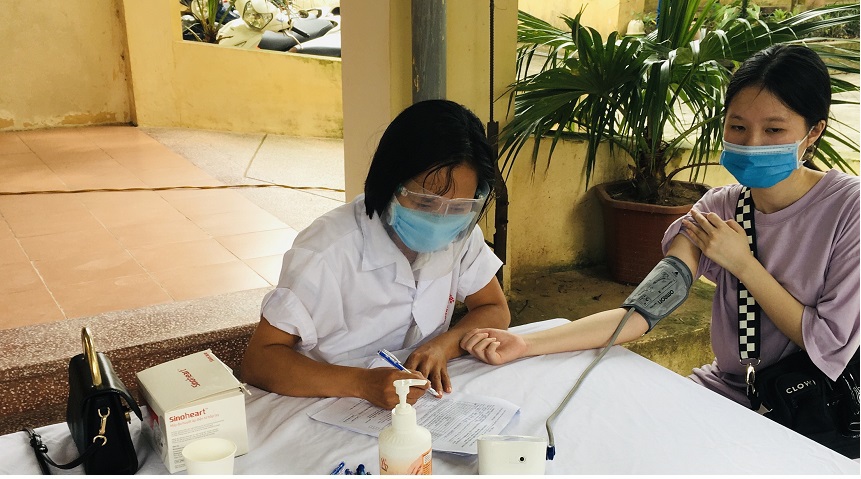 Huyện Thanh Trì: Đã tiêm gần 16.000 mũi vaccine phòng Covid-19 cho người dân trong đợt 7 - Ảnh 1