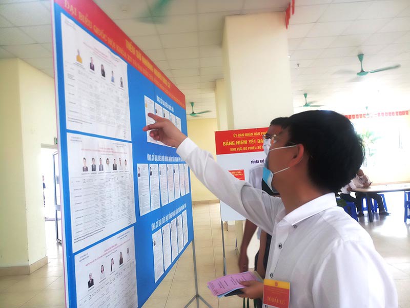 Quận Hoàng Mai: Cử tri Tổ dân phố số 34, phường Đại Kim phấn khởi thực hiện quyền bầu cử - Ảnh 2