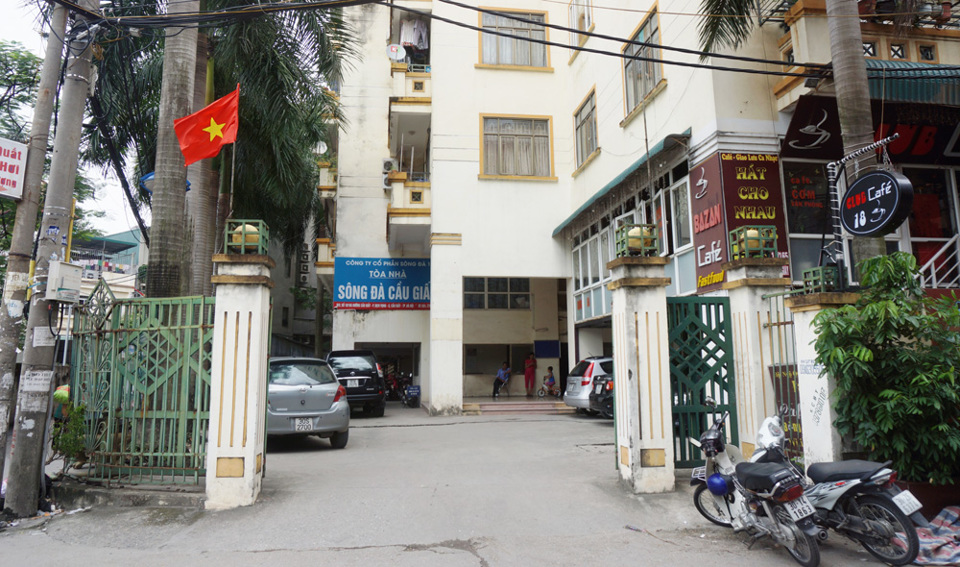 Chủ đầu tư tòa nhà Sông Đà: Xé rào bán “lậu” căn hộ - Ảnh 1