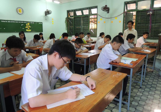Điểm thi lớp 10 ở TP Hồ Chí Minh: Duy nhất một điểm 10 môn Toán - Ảnh 1