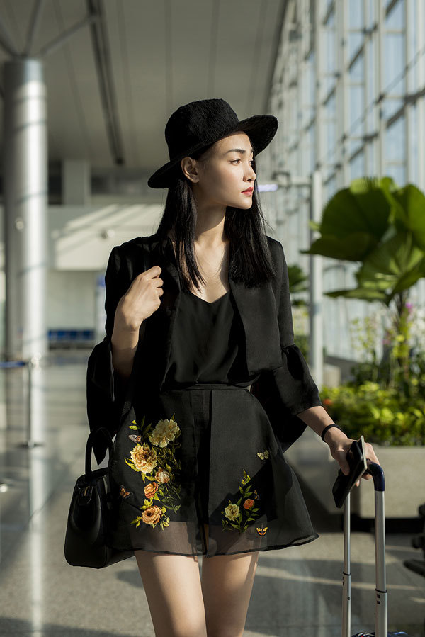 Chân dài 1m15 người Việt sẽ dự Paris Fashion Week - Ảnh 6
