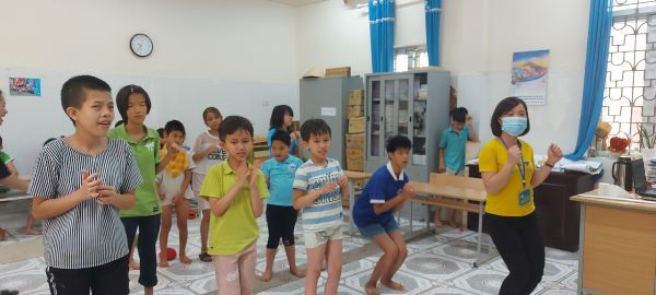 Hà Nội đặt ra 24 chỉ tiêu Chương trình hành động Quốc gia vì trẻ em giai đoạn 2021 - 2030 - Ảnh 2