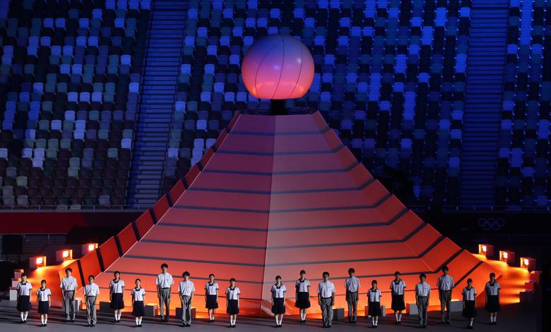 Những hình ảnh ấn tượng tại lễ khai mạc Olympic Tokyo 2020 “có một không hai” - Ảnh 13