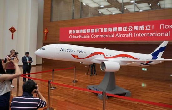 Máy bay chở khách Nga - Trung sẽ cạnh tranh với Airbus, Boeing - Ảnh 1