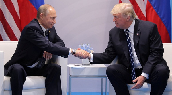 [Video]: "Soi" cú bắt tay được mong đợi nhất giữa Tổng thống Nga, Mỹ - Ảnh 1