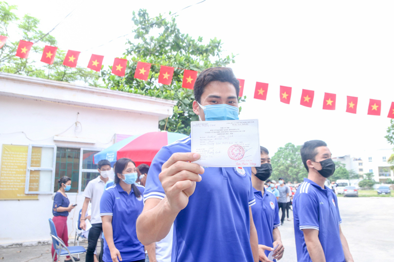 Các vận động viên thể thao Hà Nội hào hứng tham gia bầu cử trong ngày hội non sông - Ảnh 10
