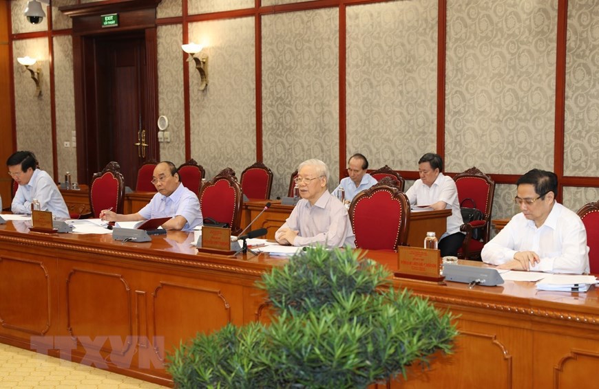 Tổng Bí thư chủ trì họp Bộ Chính trị về tình hình phòng chống dịch - Ảnh 5