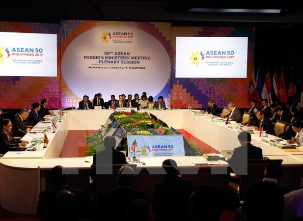 ASEAN và Trung Quốc chính thức thông qua dự thảo khung COC - Ảnh 1