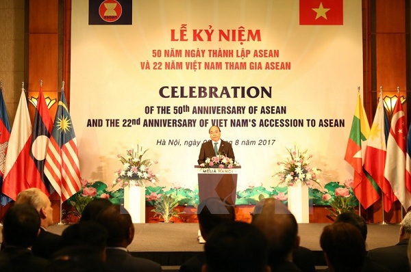 Thủ tướng Nguyễn Xuân Phúc: Uy tín của ASEAN ngày càng rộng lớn - Ảnh 1