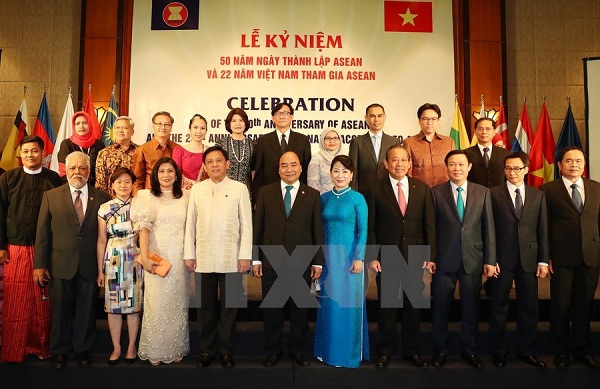 Thủ tướng Nguyễn Xuân Phúc: Uy tín của ASEAN ngày càng rộng lớn - Ảnh 2