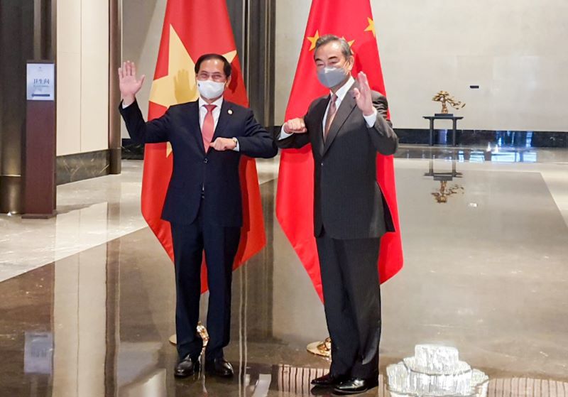 Việt Nam đề nghị cùng Trung Quốc tìm kiếm giải pháp cơ bản, lâu dài cho vấn đề Biển Đông - Ảnh 1
