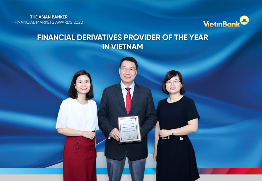 VietinBank là “Ngân hàng cung ứng sản phẩm phái sinh tài chính tốt nhất năm 2020 tại Việt Nam” - Ảnh 1