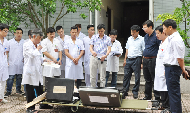 Sở Y tế Hà Nội kiểm tra công tác phòng chống cơn bão số 2 - Ảnh 1
