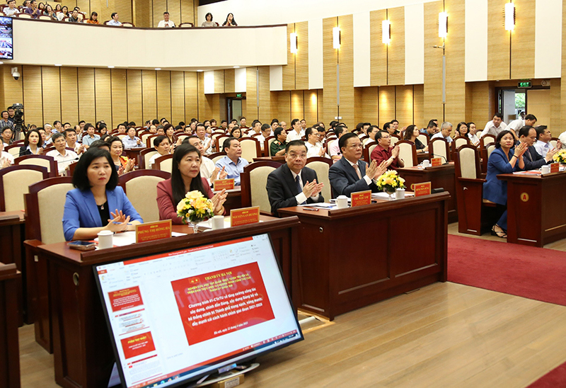 Bí thư Thành ủy Hà Nội Đinh Tiến Dũng: Đảm bảo việc học tập, quán triệt 10 chương trình công tác đạt kết quả, chất lượng tốt nhất - Ảnh 2