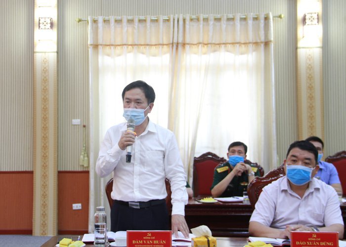 Kiểm tra công tác bầu cử tại huyện Thạch Thất: Tăng tổ chức các cuộc mạn đàm để cử tri bầu đúng, bầu đủ - Ảnh 2