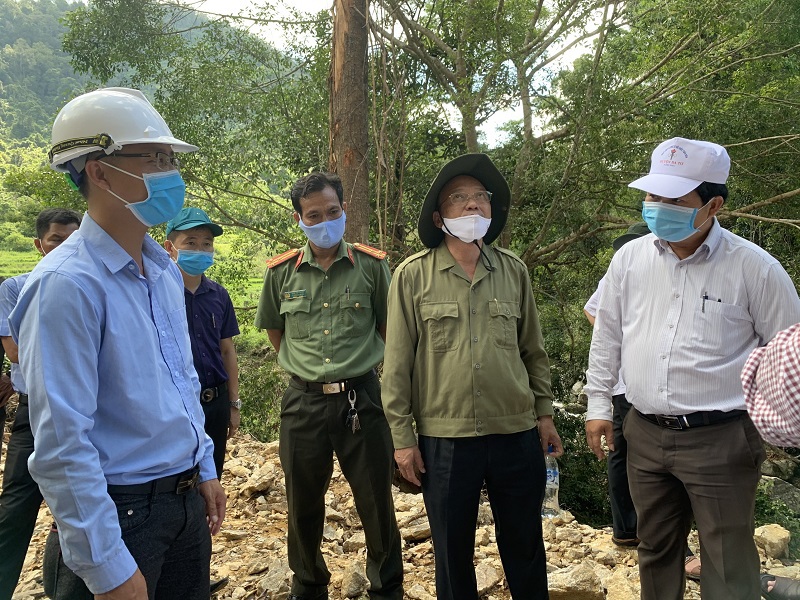 Chủ tịch UBND huyện Ba Tơ, Quảng Ngãi: "Vi phạm ở dự án thủy điện Nước Long là quá rõ" - Ảnh 1