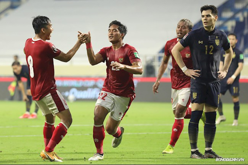 Vòng loại World Cup 2022: Thái Lan để Indonesia cầm hoà, UAE thắng đậm Malaysia - Ảnh 1