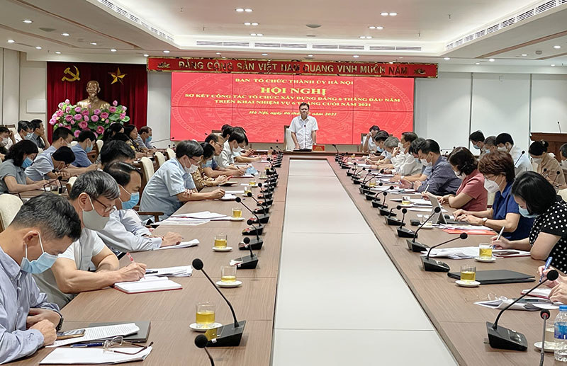 Trưởng ban Tổ chức Thành ủy Vũ Đức Bảo: Hà Nội sẽ triển khai phần mềm kiểm soát công tác đánh giá cán bộ - Ảnh 1