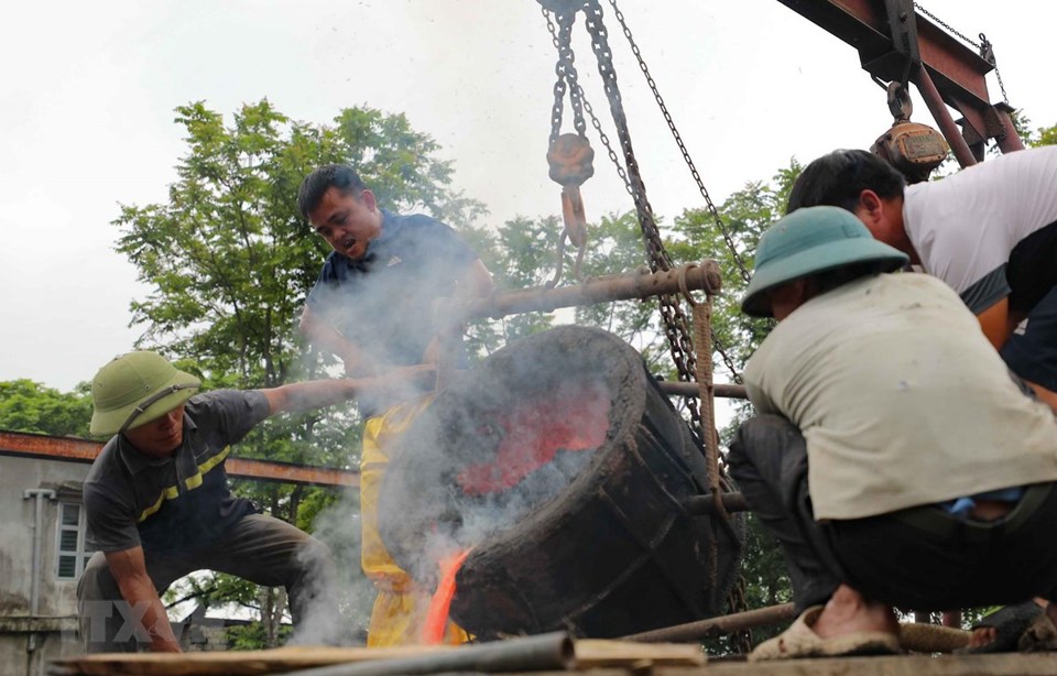 Thanh Hóa: Lễ chập lửa đúc trống đồng 'Hào khí non sông' - Ảnh 1