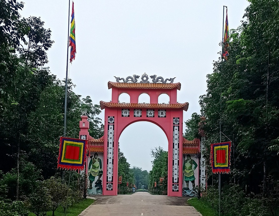 Cây Đa Hồn Việt, nơi tưởng niệm Vua Hùng ở Bình Dương - Ảnh 4
