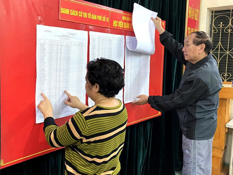 Quận Thanh Xuân: 118 khu vực bầu cử hoàn thành niêm yết danh sách cử tri - Ảnh 1