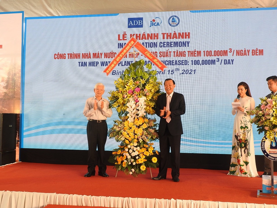 Khánh thành nhà máy cấp nước lớn nhất Việt Nam - Ảnh 2