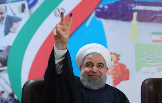 Cử tri Iran đi bỏ phiếu bầu Tổng thống mới - Ảnh 2
