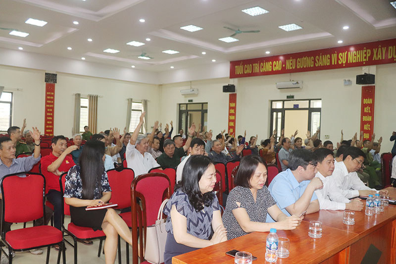 Chủ tịch HĐND quận Bắc Từ Liêm Nguyễn Hữu Tuyên được cử tri nơi cư trú tín nhiệm cao - Ảnh 3