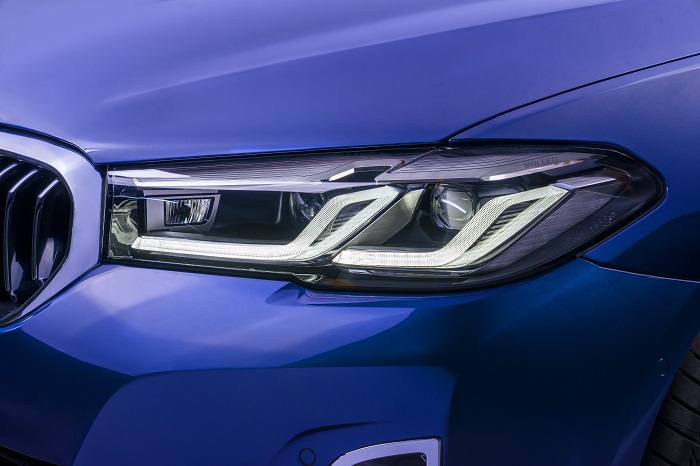 BMW 5 Series chính thức ra mắt 3 phiên bản tại Việt Nam - Ảnh 2