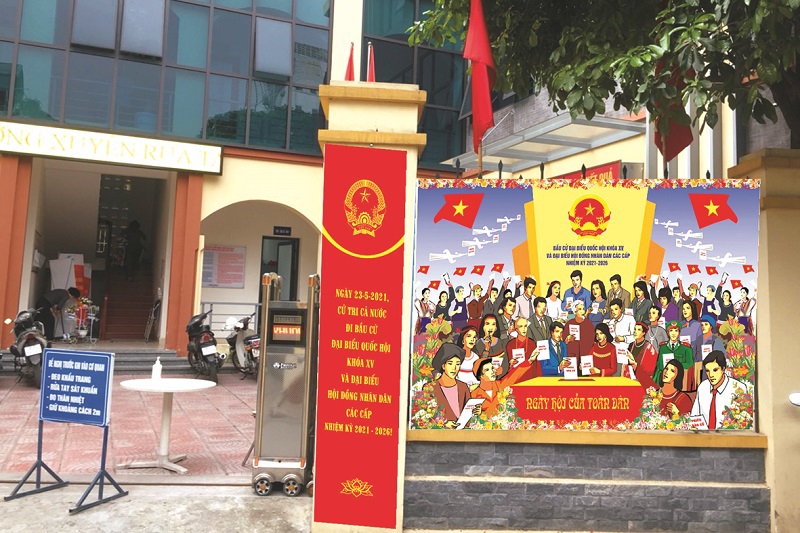 Chùm ảnh: Quận Thanh Xuân trang trí rực rỡ trước ngày bầu cử - Ảnh 5