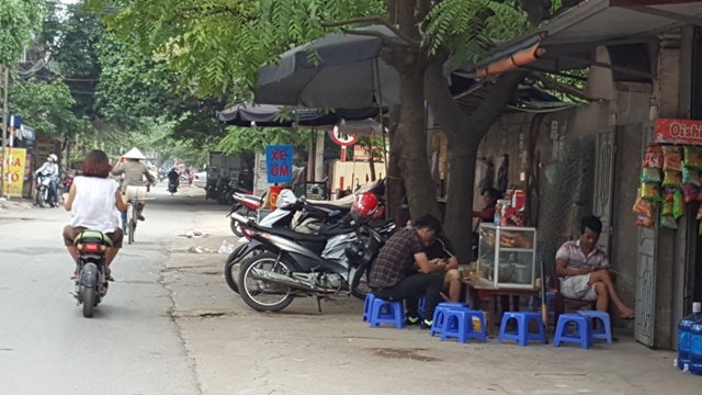 Nhức nhối vi phạm trật tự đô thị ở phường Định Công, quận Hoàng Mai - Ảnh 5