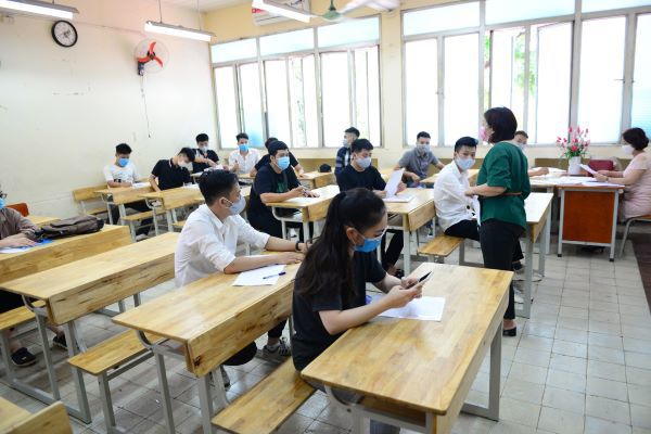 Hà Nội lưu ý những điểm mới trong thi tốt nghiệp THPT và tuyển sinh đại học 2021 - Ảnh 2