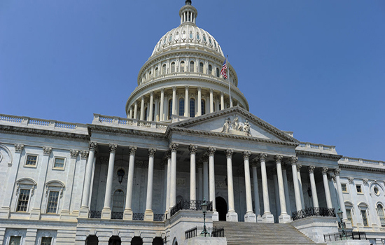 Hạ viện Mỹ thông qua dự luật ngân sách hơn 1.100 tỷ USD - Ảnh 1