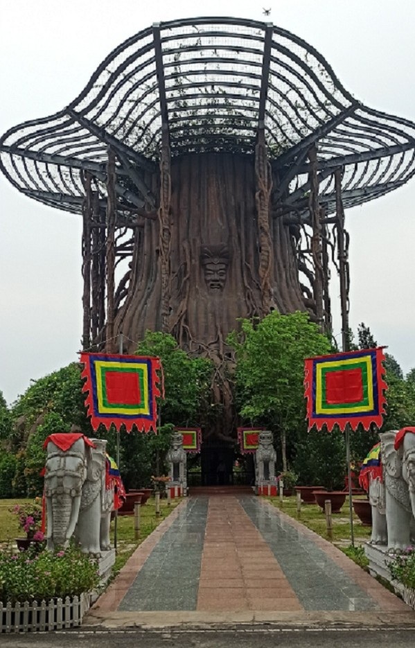Cây Đa Hồn Việt, nơi tưởng niệm Vua Hùng ở Bình Dương - Ảnh 1