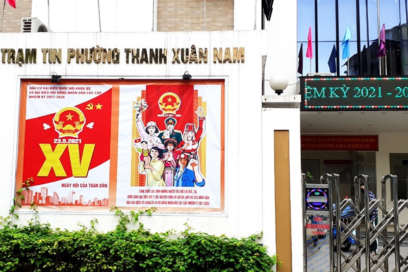 Chùm ảnh: Quận Thanh Xuân trang trí rực rỡ trước ngày bầu cử - Ảnh 6