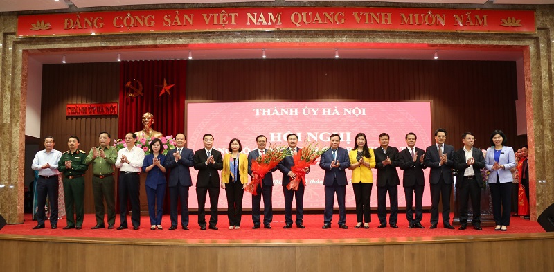 Đồng chí Đinh Tiến Dũng được Bộ Chính trị phân công giữ chức Bí thư Thành ủy Hà Nội - Ảnh 9